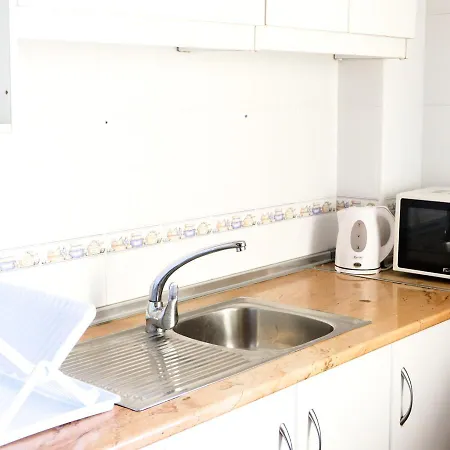 Spacious Flat In With Sea Views! Apartament *
